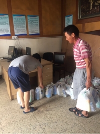 三伏高温送清凉  致敬一线多宝网页版人